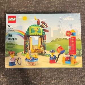 LEGO Amusement Park Adventure Set- Brand New